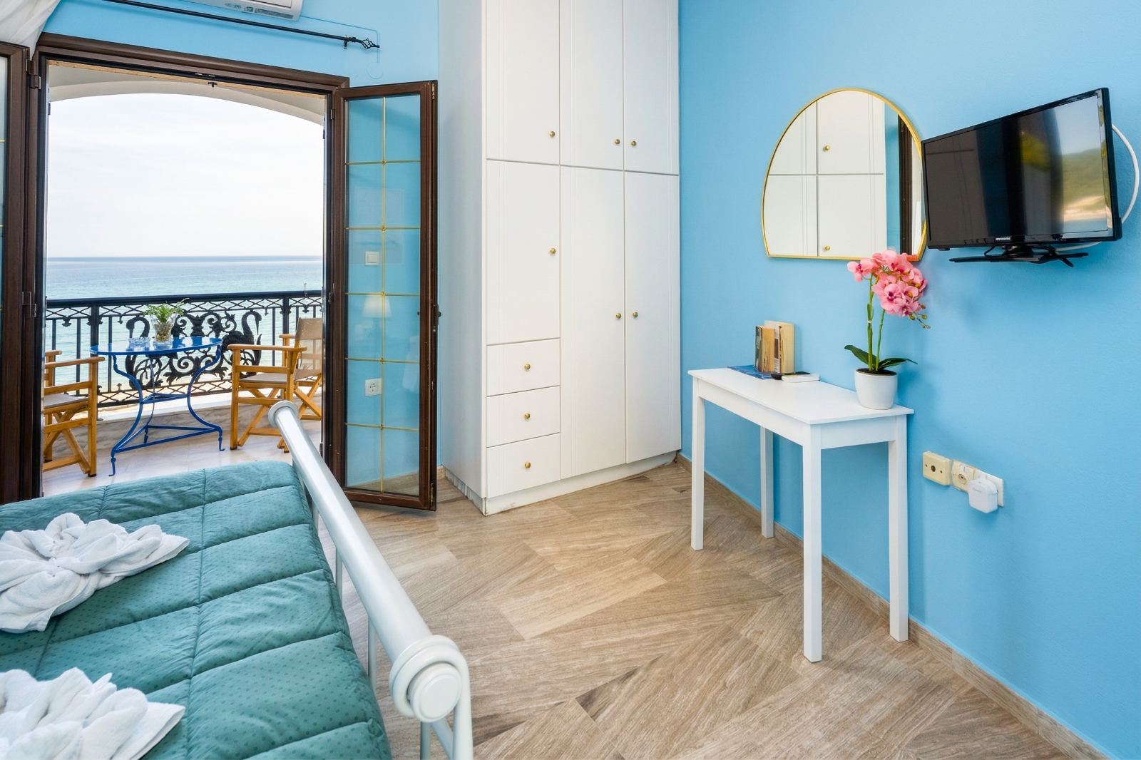 Kanali Apartments Poros