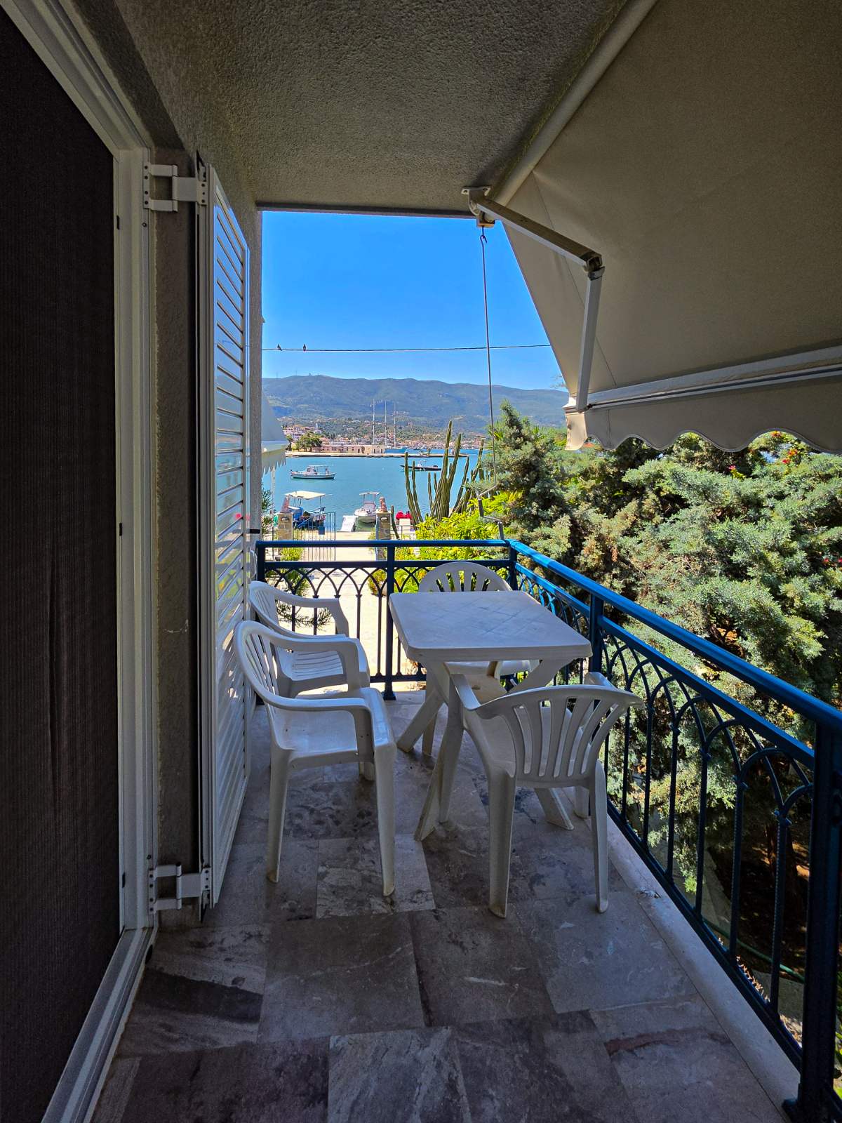 Kanali Apartments Poros